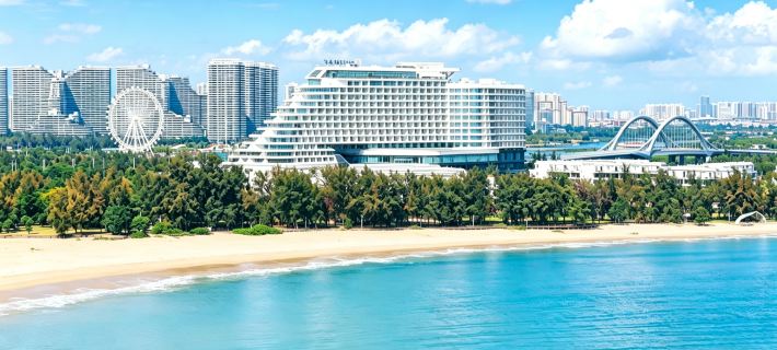 HUALUXE Hotels and Resorts BEIHAI SILVER BEACH RESORT Hotels in Beihai