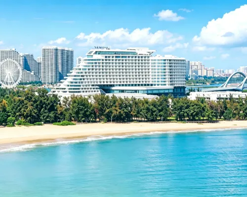 HUALUXE Hotels and Resorts BEIHAI SILVER BEACH RESORT فنادق في بَيخاي