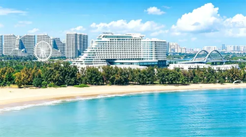HUALUXE Hotels and Resorts BEIHAI SILVER BEACH RESORT