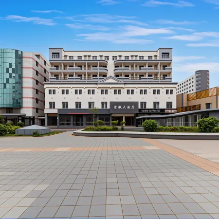 Yangjiang Zi Ning Hotel