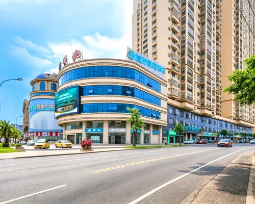 City Comfort Inn Hotel (Longzhou Zhongshan Park Zhonghua City) Hotels in Longzhou