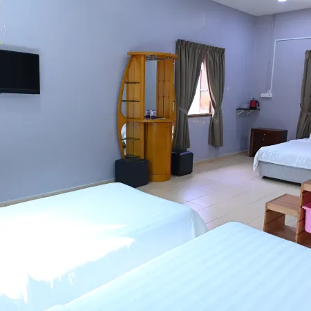 Labis Sunrise Farm Stay