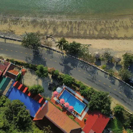 Cat Ba SOL Beach