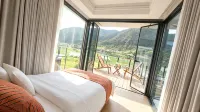 Dewang Dujiongyuan Homestay (Ruoergai County Branch)