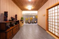 TOWA ONSEN AND RYOKAN - Boutique