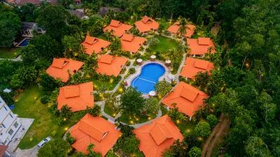 Begonia N7 villa resort ラワイビーチのホテル