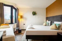 Hotel Lowietje Lisse - Keukenhof - Free Parking - Интернет