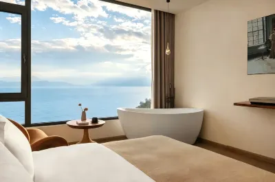 Dali Cloud Hotel Hotels in Lower Section of Erhai Ecological Corridor