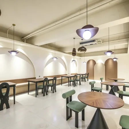 Puyu · Lansu · Private Courtyard · Scenic Apartment