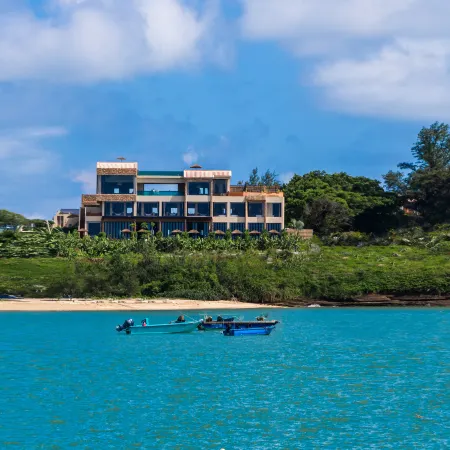 Cliff Nest ·Wild Luxury Resort & Villa