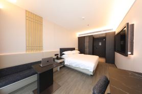 BoMan S Hotel