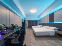 Elf Tiger E-Sports Hotel - balcony