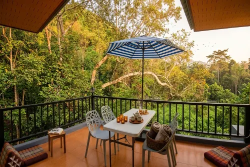 Siree Vana Pool Villa Khaoyai - parking