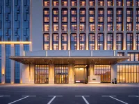Benxi Hotel - parking