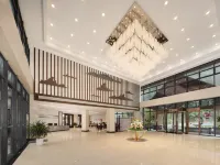 Xiongxiu Hot Spring Hotel Emeishan - Bãi đậu xe