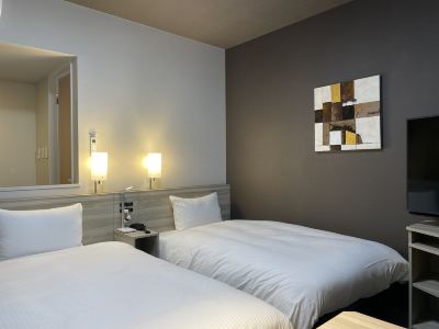 スタンダードツインルーム(禁煙) ホテルルートイン四国中央-三島川之江インター-の写真