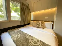 ST Signature Bugis Beach, Short Overnight, 12 Hours, Check in 7PM or 9PM Hotels in Singapore