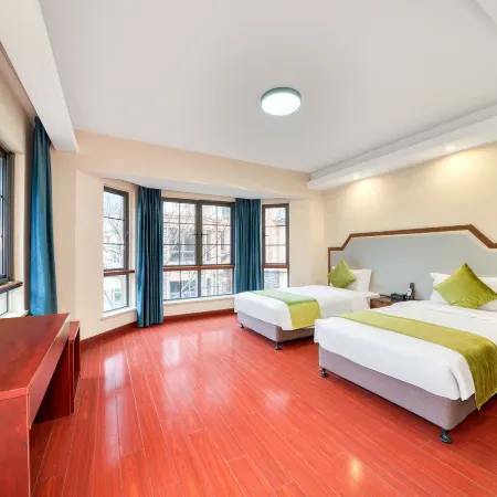 Swanburg Resort Hotel