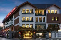 Yimi Sunshine Boutique Hotel (Xichang Qionghai Wetland Park) Hotels near Liangshan Administration College