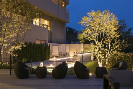 Biwako Ryokusuitei Отели рядом с достопримечательностью «Shozuiji Temple»