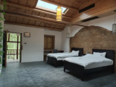 Changshan·Xuansu Xigu Courtyard Transparent Swimming Pool Resort