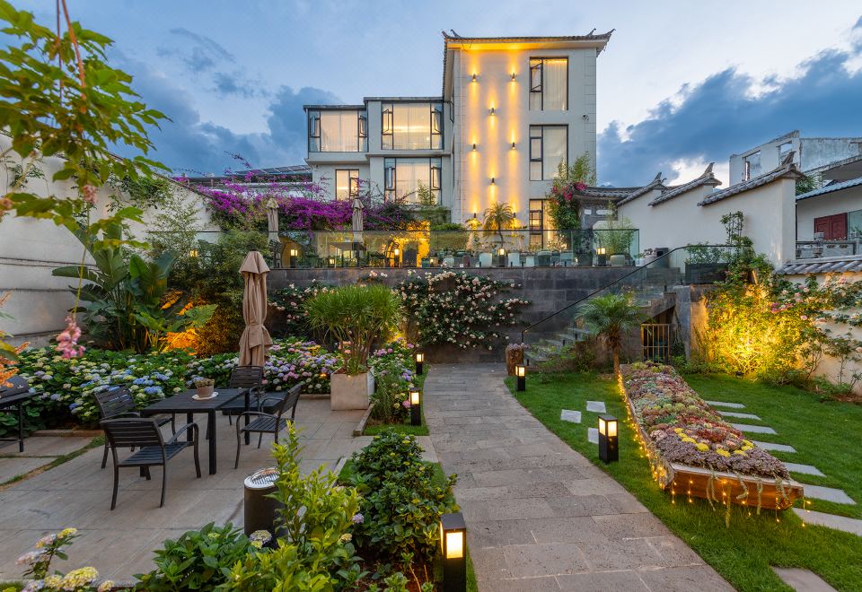 hotel overview picture