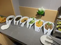 LIJING BUSINESS HOTLE - فطور
