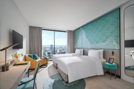 voco Ma Belle Danang by IHG Отели рядом с достопримечательностью «Danang Architecture University»