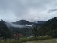 Yangba Yunxi Mountain Villa Homestay - Mountain view