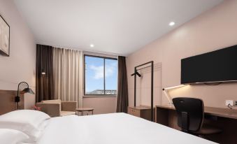 Jinjiang Inn Select (Wuhan Optics Valley Avenue Lingjie Road Institute of Communications)