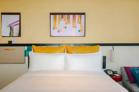Moxy Xi'an Downtown