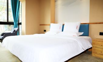 Yunduo Holiday Hotel