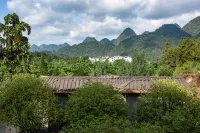 Qingsu Huajian (Libo Xiaoqikong East Gate Branch) - Mountain view