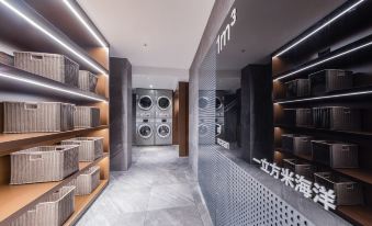 Tianjin Five Avenue Xiaobalou subway station Light House Hotel