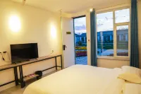 Wai Yuan Ming Jia She Hotel