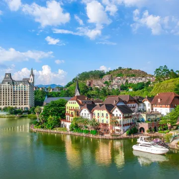 Grand LAN Resort Huizhou Minmetals Hallstatt hotel