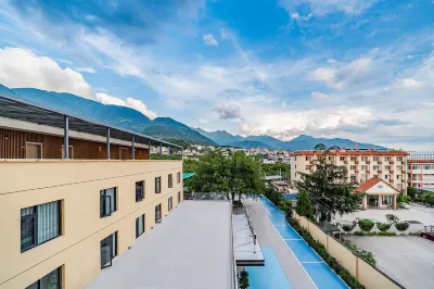 Hanyuan Yameng Shiguangli Hotel