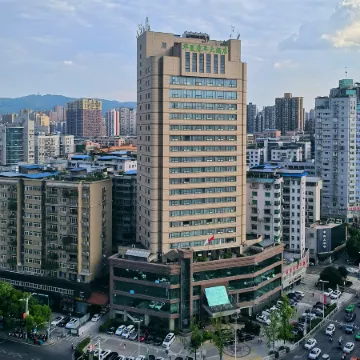 Huaxia Conifer Hotel