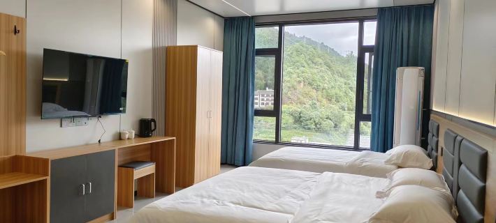 Sanqingshan Four Seasons Inn Hotels in Yushan