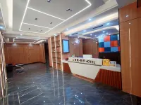 Stars Holiday Hotel (Jieyang Chaoshan Airport) - Romantic