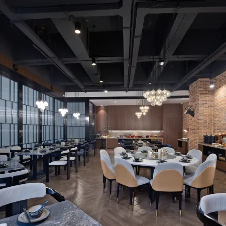 Suzhou City Holiday Hotel (Shiquan Street Wangshi Garden)