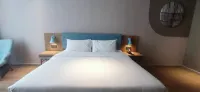 Homeinn · neo (Ju Longshan Town Tourism Avenue)