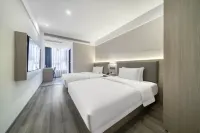 Weilin Hotel (Xiasha Outlets) Hotels in Xiasha Outlets/Old Salt Warehouse