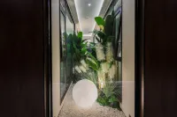Chongqing Mingyuepeng Hotel (Hongyadong Jiefangbei Branch) Các khách sạn ở Đường Nanbin