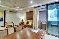The Somerset Hotel Hotels near Artificial Beach