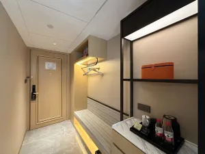 Vienna International Hotel (Yulin Shengshiming Branch)