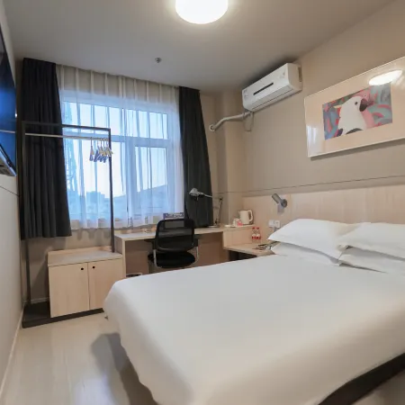 Jinjiang Inn Langfang High-Speed Rail Station Yinhe South Road Hotels in Langfang