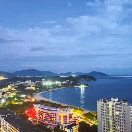 Sanya Mature Coast · Charming Style of Tropical Ocean · Hualijia Travel Hotel (Dadonghai Branch)