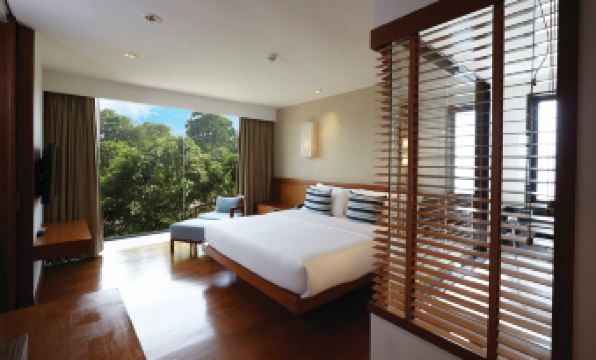 Woodlands Suites Serviced Residences