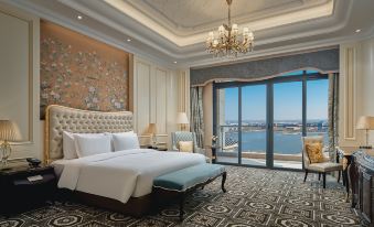 Crowne Plaza Dongying